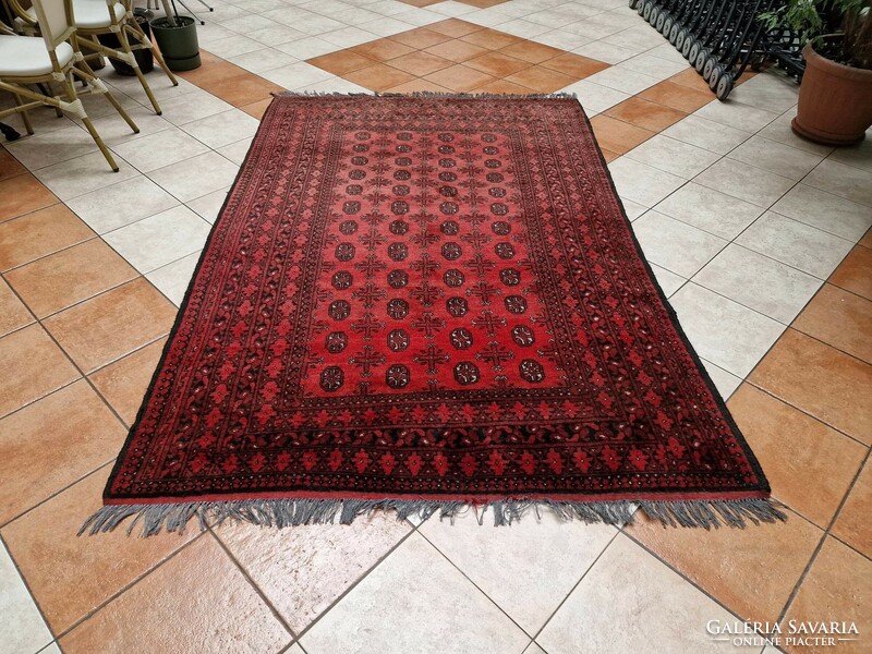 Beautiful hand-knotted 164x260cm 100% wool Persian rug mm_158