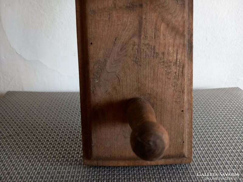 Art deco wooden wall hanger negotiable