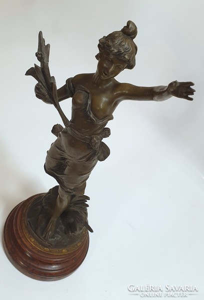 Szecessziós Emilé Guillemin (1841-1907) szobor "Chloé"