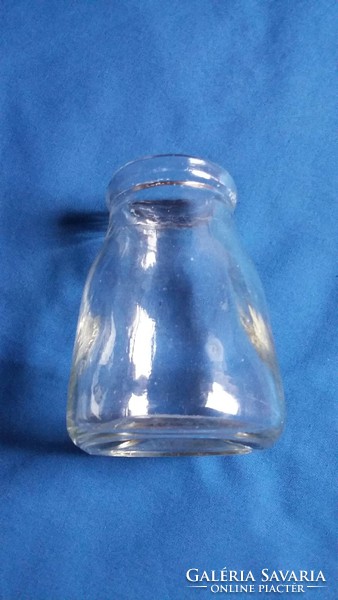 Old 2 dl yogurt bottle, b. T. V.