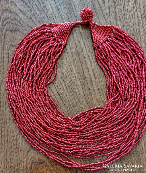 Old Retro Crafts Indian 32 Row Coral Stone Necklace, (Chrome Red, Red,)
