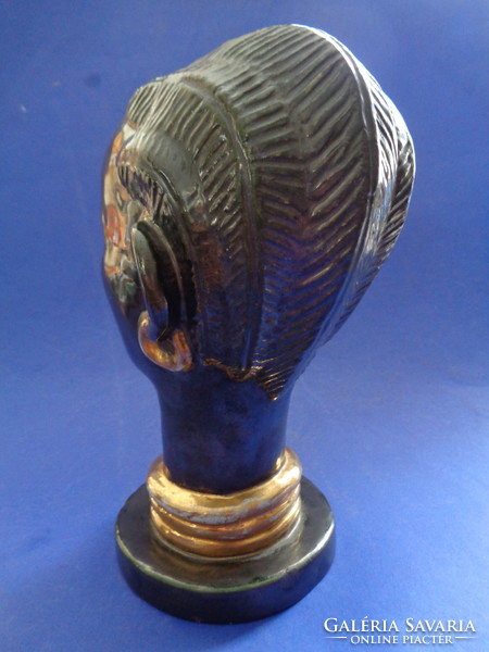 Art deco negro bust