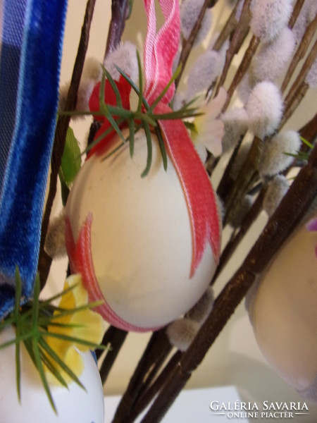 Very retro hanging real blown eggs