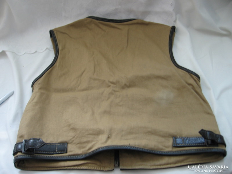 Leather canvas sports vest for riders and motorcyclists