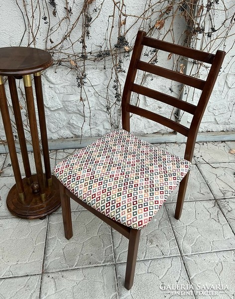Retro vintage szék a volt Szovjetunióból, új kárpittal