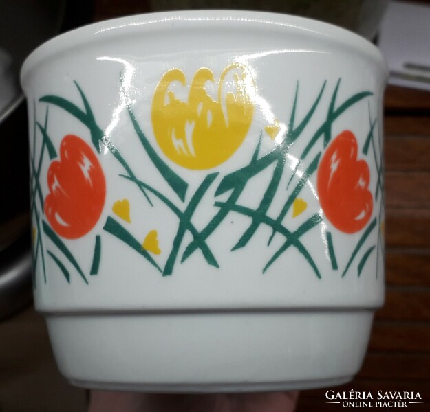 Spring motif mug, Zsolnay style