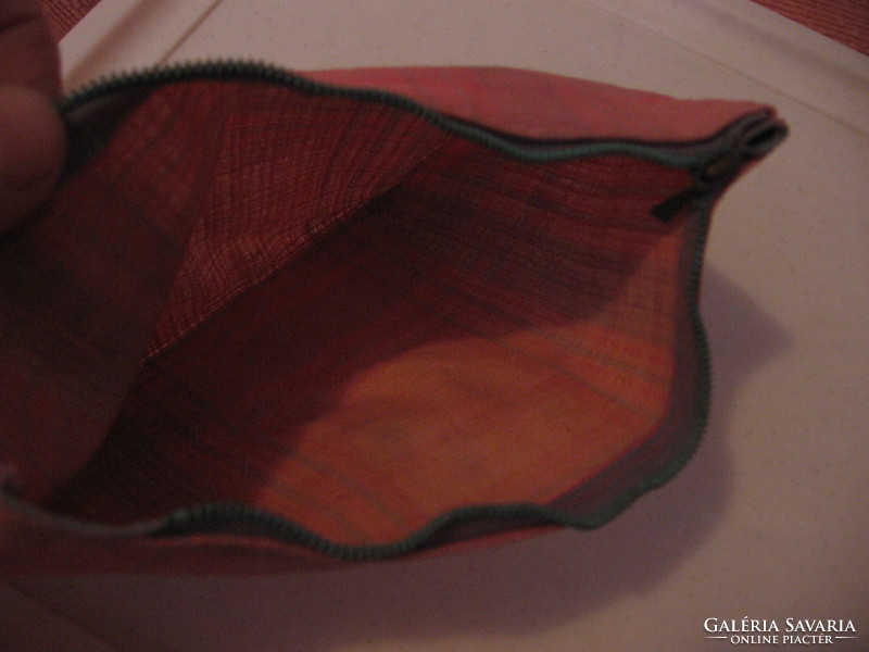 Retro Eszterházy-kockás rózsaszín papírzsebkendő tartó, piperés táska