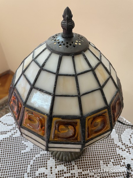 Tiffany lamp