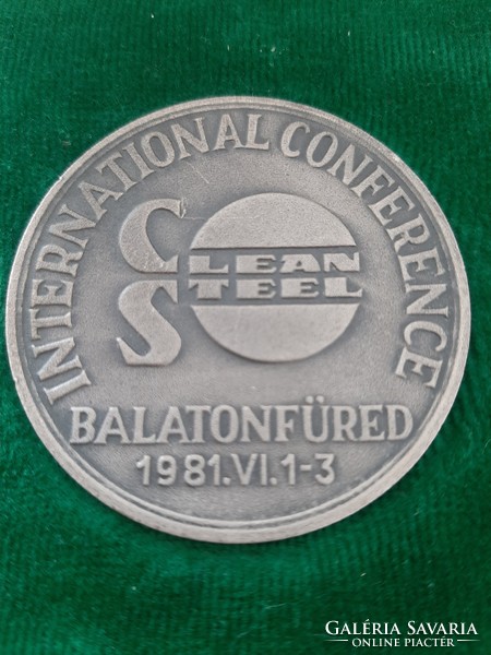 International Conference Balatonfüred 1981.VI.1-3 emlékérem saját dobozában