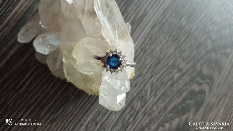 Silver ring with blue stone 17.5 mm dia.