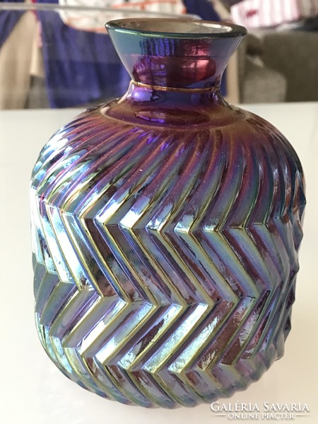 Ribbed glass vase covered with an iridescent layer, marked hr patent