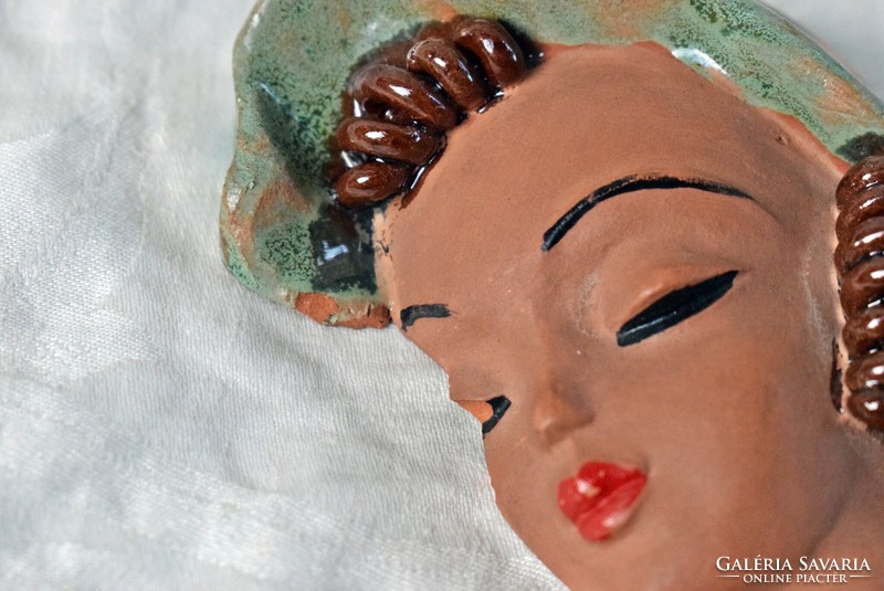 Art deco ceramic wall decoration female head Cluj kory ceramic 12.5 x 8 x 3 cm