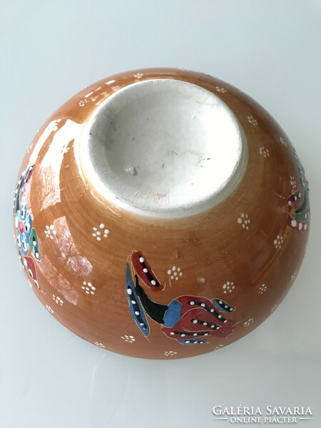 Hand-painted ceramic bowl, 16 cm diameter