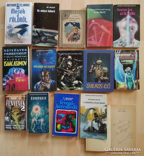 15 Sci-fi volumes (1 autographed) are sold together at the price of HUF 300/each