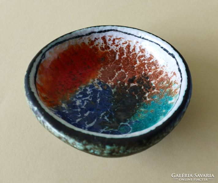 Rare, marked Gádor ceramic wall decoration bowl