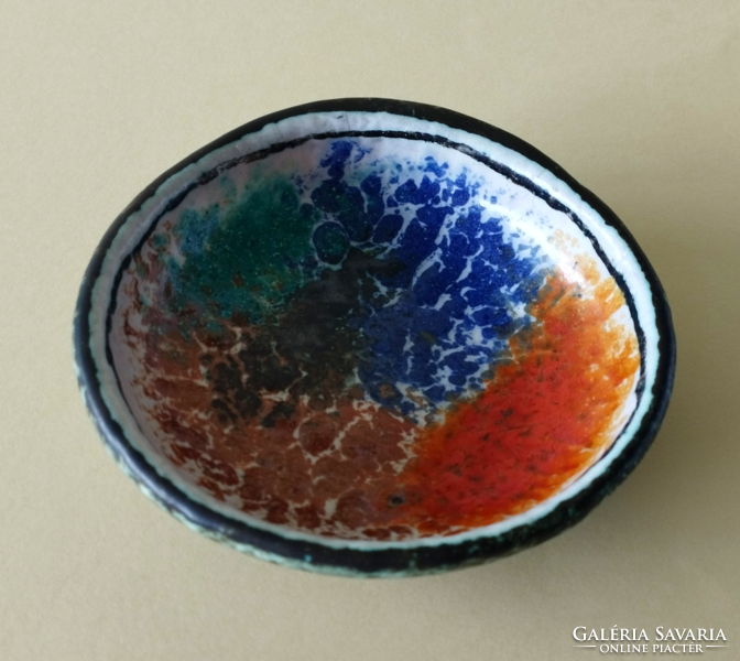 Rare, marked Gádor ceramic wall decoration bowl