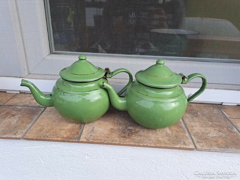 Enameled enameled green coffee pot cans for decoration antique nostalgia