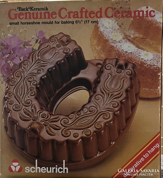 Patkó alakú kerámia sütőforma és fali dísz (Scheurich)