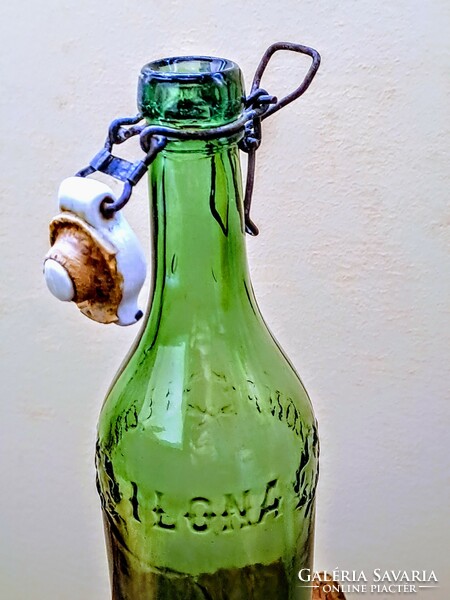 Buckle bottle with mineral water