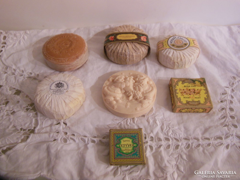 Soap - 7 pieces - roger & gallet - French - large - perfume soap - vintage