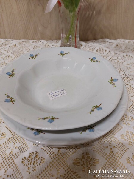 Zsolnay kék barackvirágos tányér, 1db mély van meg!!!