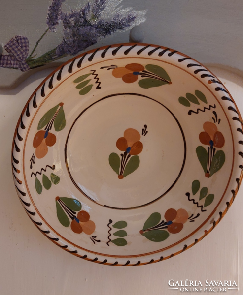 Sárospataki floral, folk ceramic wall decoration, wall plate, wall bowl, diameter 22 cm, on a light background