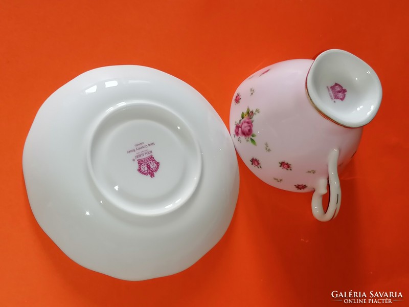 Pink, collector's beautiful English royal albert rose coffee cup