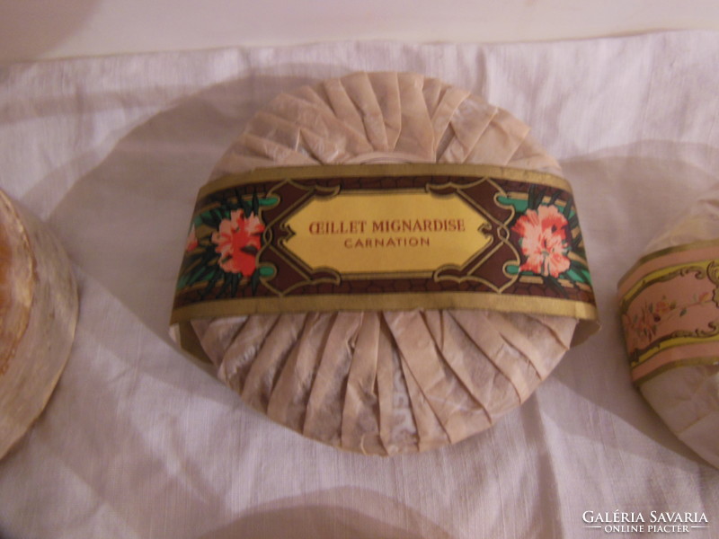 Soap - 7 pieces - roger & gallet - French - large - perfume soap - vintage