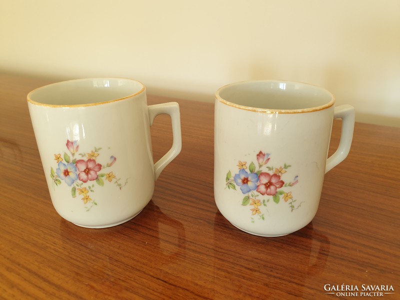 Régi Zsolnay porcelán bögre virágos régi teás csésze 2 db