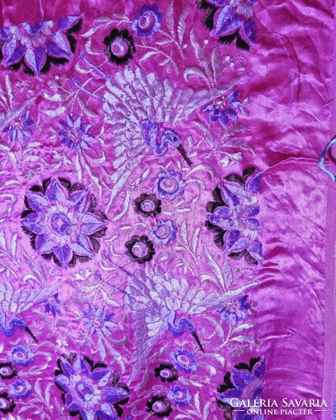 Women's shawl with lots of embroidery 86x86 cm. (3391)