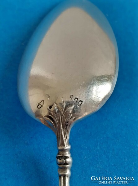 Silver decorative spoon mocha spoon