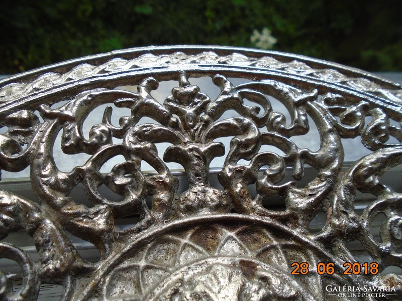 KASLI 19 századi modell után 1953-ból szovjet-orosz vas öntvény tál , jelzett