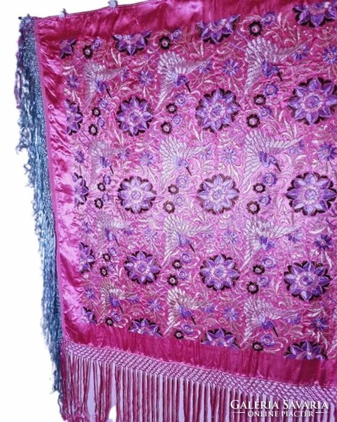 Women's shawl with lots of embroidery 86x86 cm. (3391)