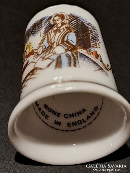 English porcelain thimble with a portrait of Florence Nightingale