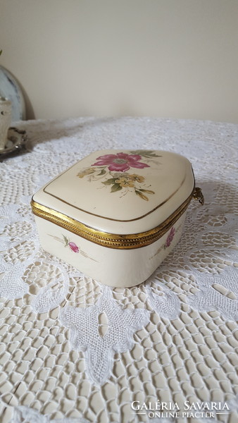 Antique porcelain jewelry box from the 1800s