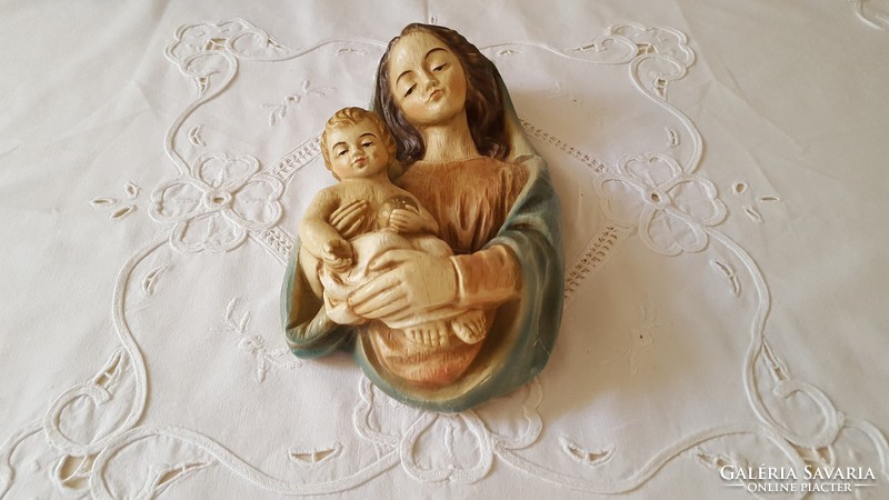 Madonna with her baby, wall decoration, statue