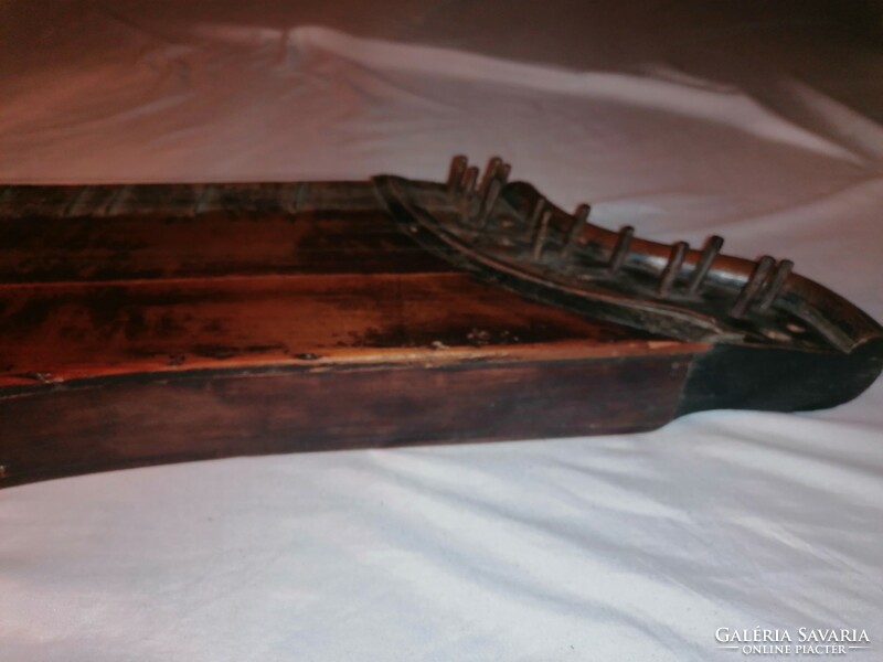 Zither, a folk instrument