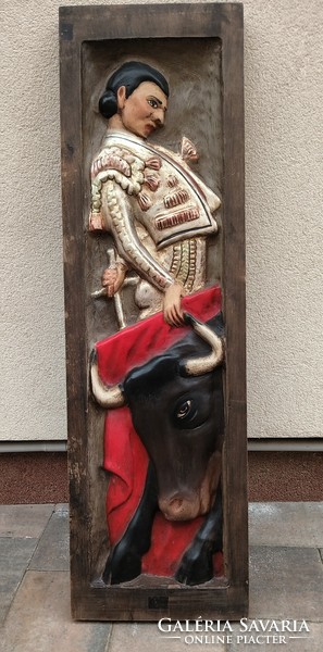 Wall picture in a wooden frame with a toreador bull. Negotiable!