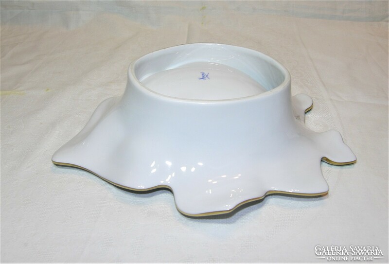 Herend leaf shape offering bowl centerpiece - 26 x 23 cm