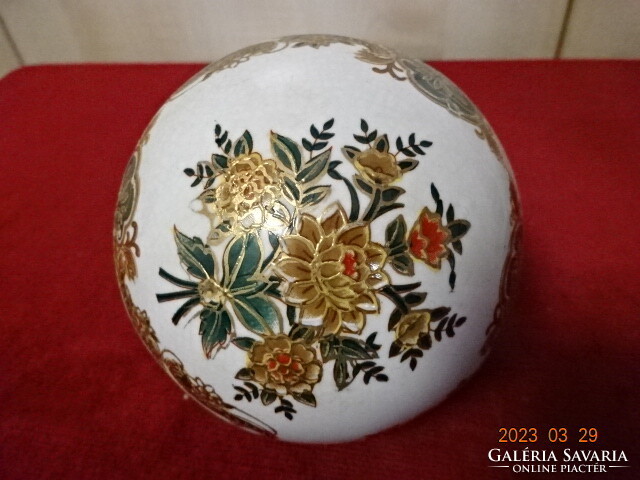 Chinese porcelain sphere, hand painted, diameter 11 cm. Jokai.