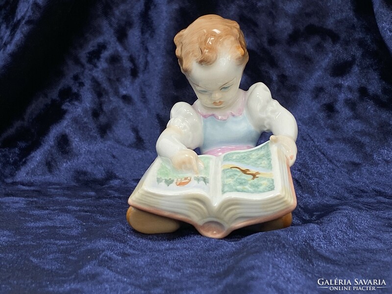 Herendi "Piroska és a farkas mesét olvasó kislány" porcelán figura  CZ