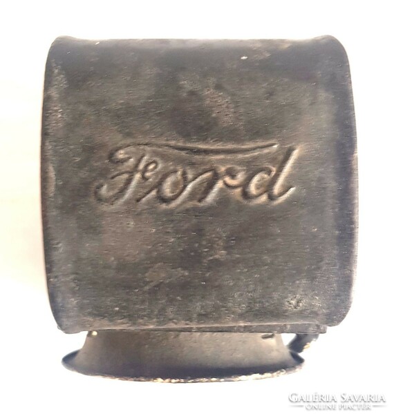 Antique ford t-model raydyot patent motor carbide lamp