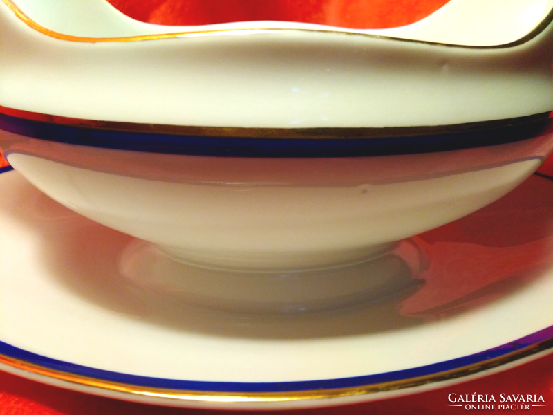 Serving bowl with Zsolnay porcelain sauce