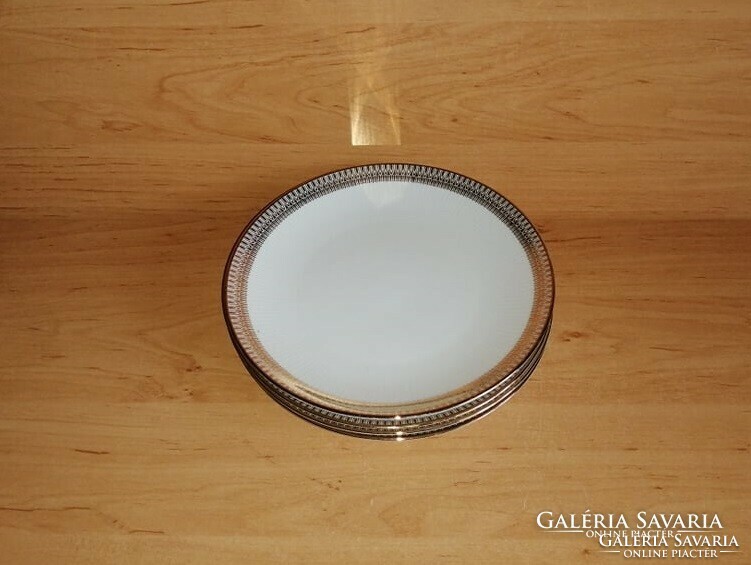 Bavaria Mitterteich porcelán arany szélű kistányér 4 db egyben 19,8 cm (2p)