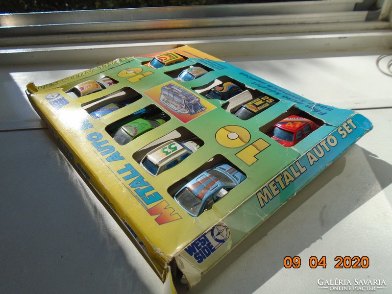Lemez játék autók különböző márka dobozában 10 db