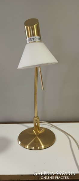 ﻿Modern design réz asztali lámpa szép állapotban. Alkudható!