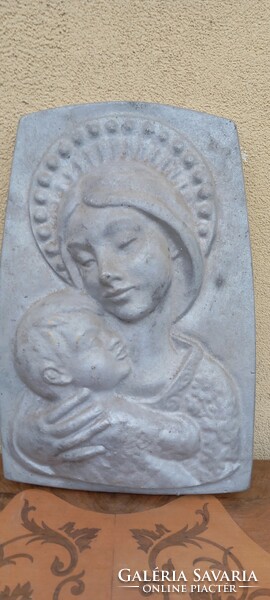 Hatalmas fém Madonna gyermekével relief ALKUDHATÓ