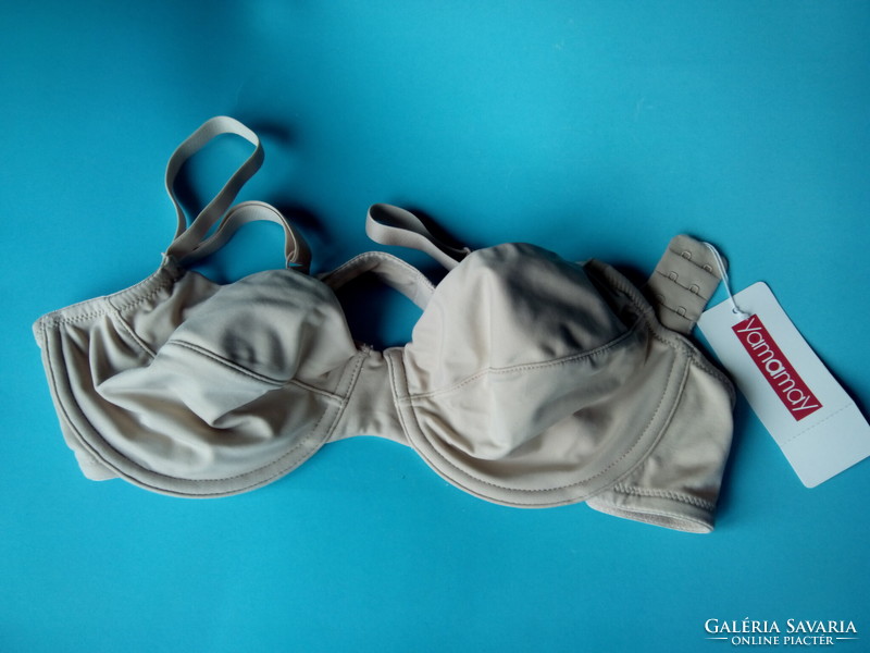 Vintage yamamay underwear bra with new label 80 c