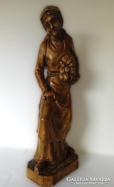 58 Cm high, hand-carved, wooden, Spanish, harvester woman statue, No. xx. First half