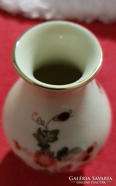 1G967 Régi, kézzel festett, virágos Zsolnay fajansz porcelán váza
